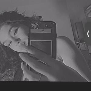 Meet your Posher, Aracelis